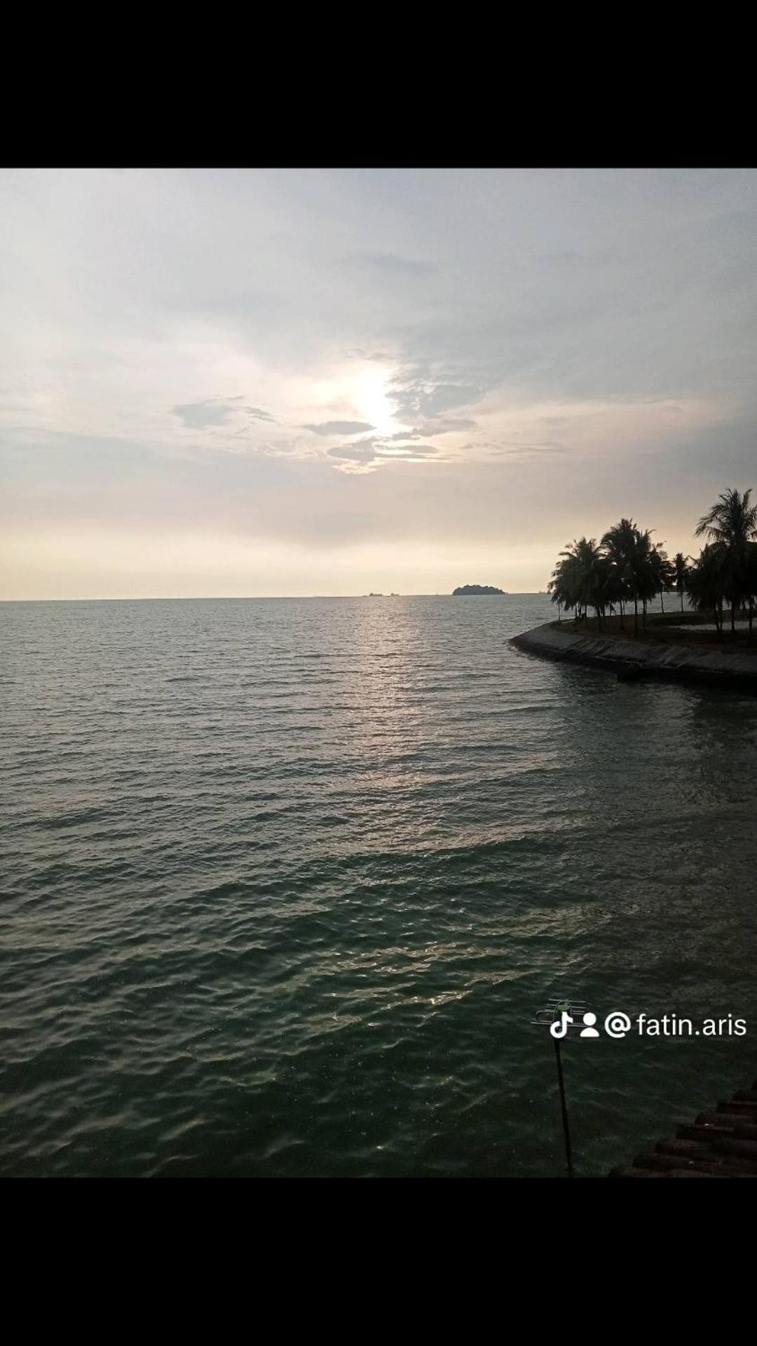 Lestari Seaview Homestay Port Dickson Kültér fotó